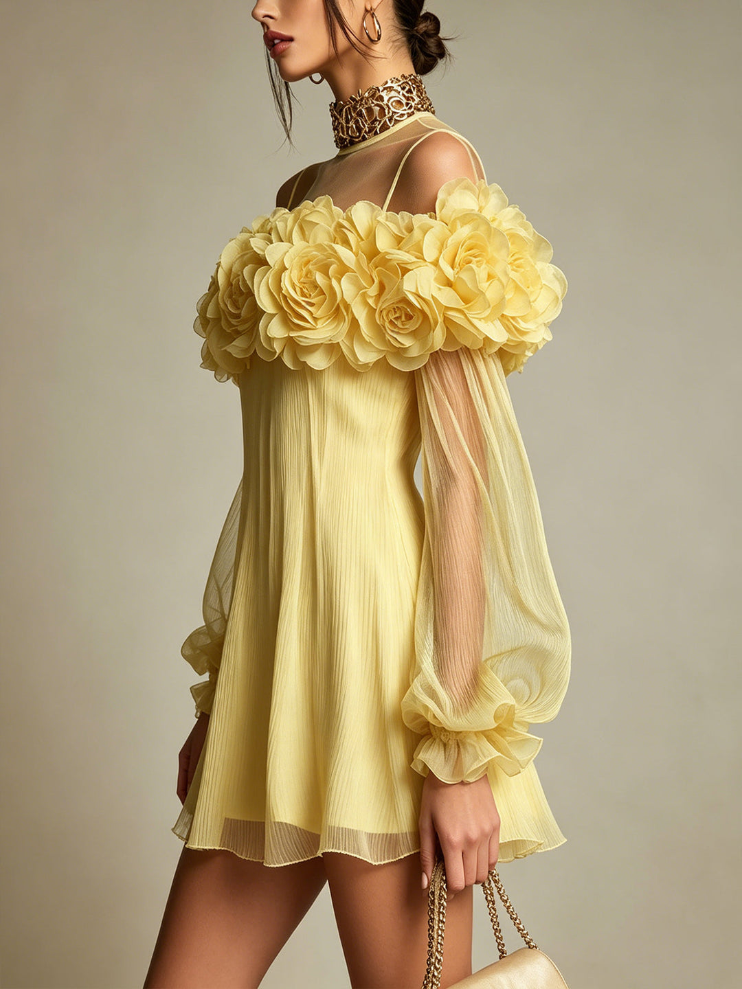 Liziana - Mini Vestido Plisado Con Adornos Florales En 3D
