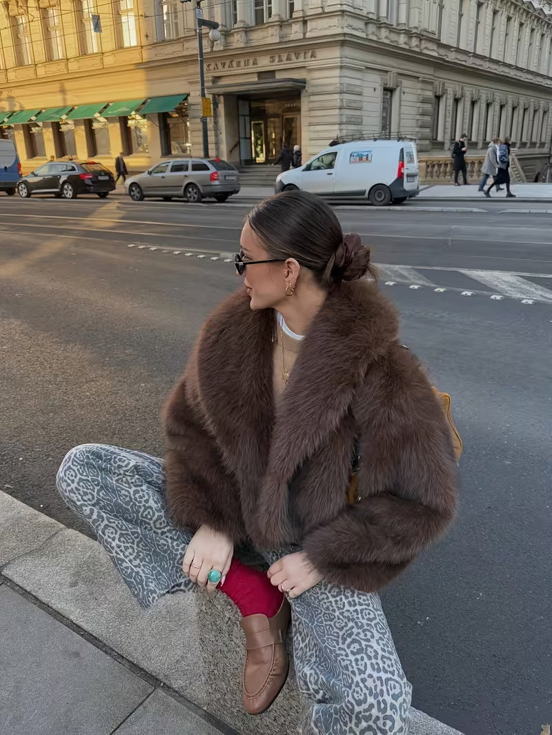Jorida - Chaqueta Corta Oversize De Pelo Sintético Con Solapas