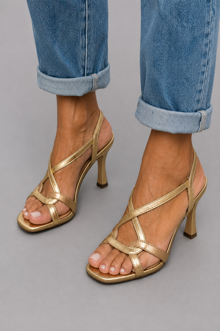 Cassie - Sandalias De Tacón Amuleto Dorado De Verano