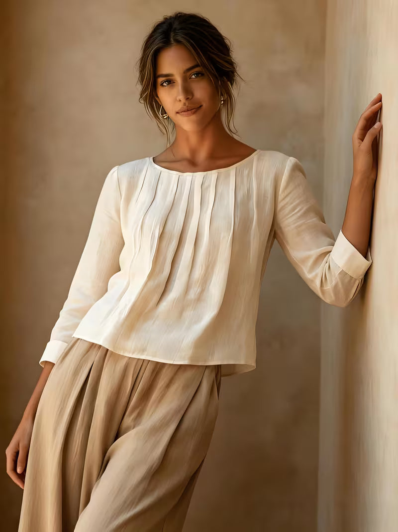 Gelina - Blusa De Cuello Redondo Con Pliegues en La Parte Delantera