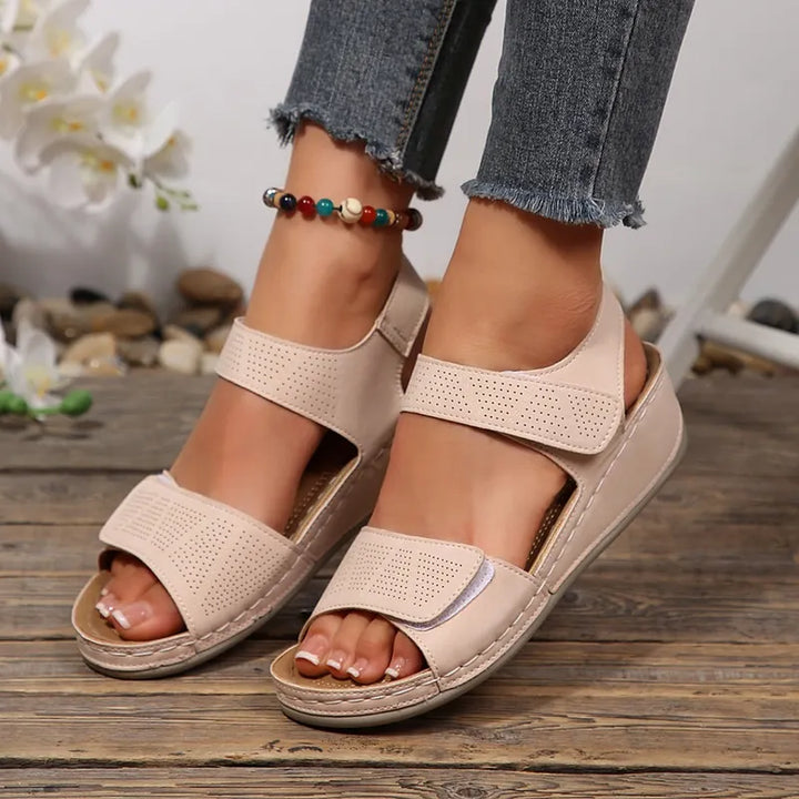 Tanaeva - Cómodas Sandalias de Cuña Con Velcro